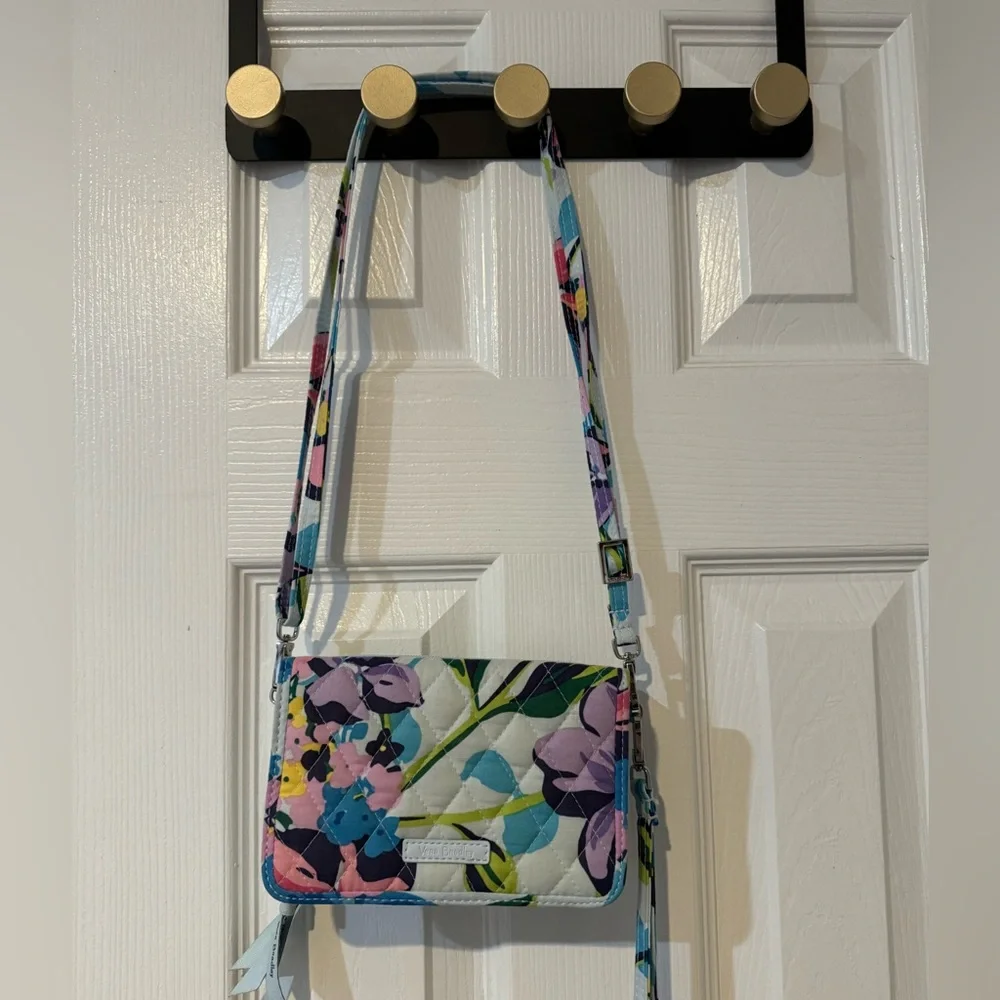 Floral Vera Bradley Crossbody/ Wallet - Picture 1 of 8